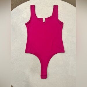 BRAND NEW Hot Pink Zenana Bodysuit - Size Medium